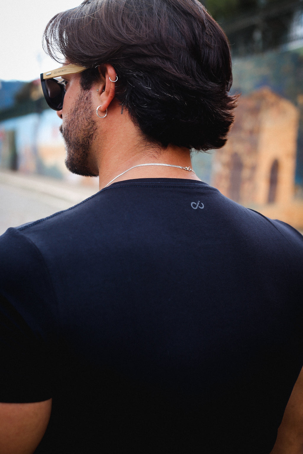 Camisa Infinity básica preta Tom/Tom