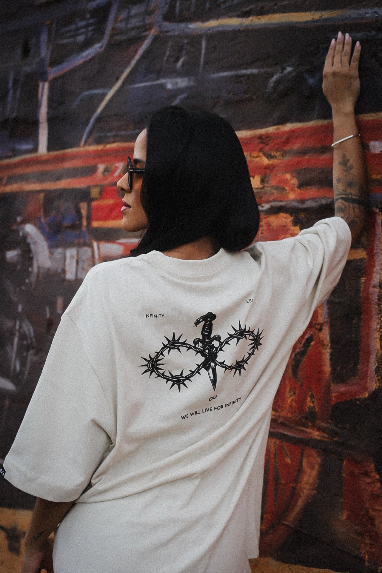 Camisa Infinity Oversized bege Arame