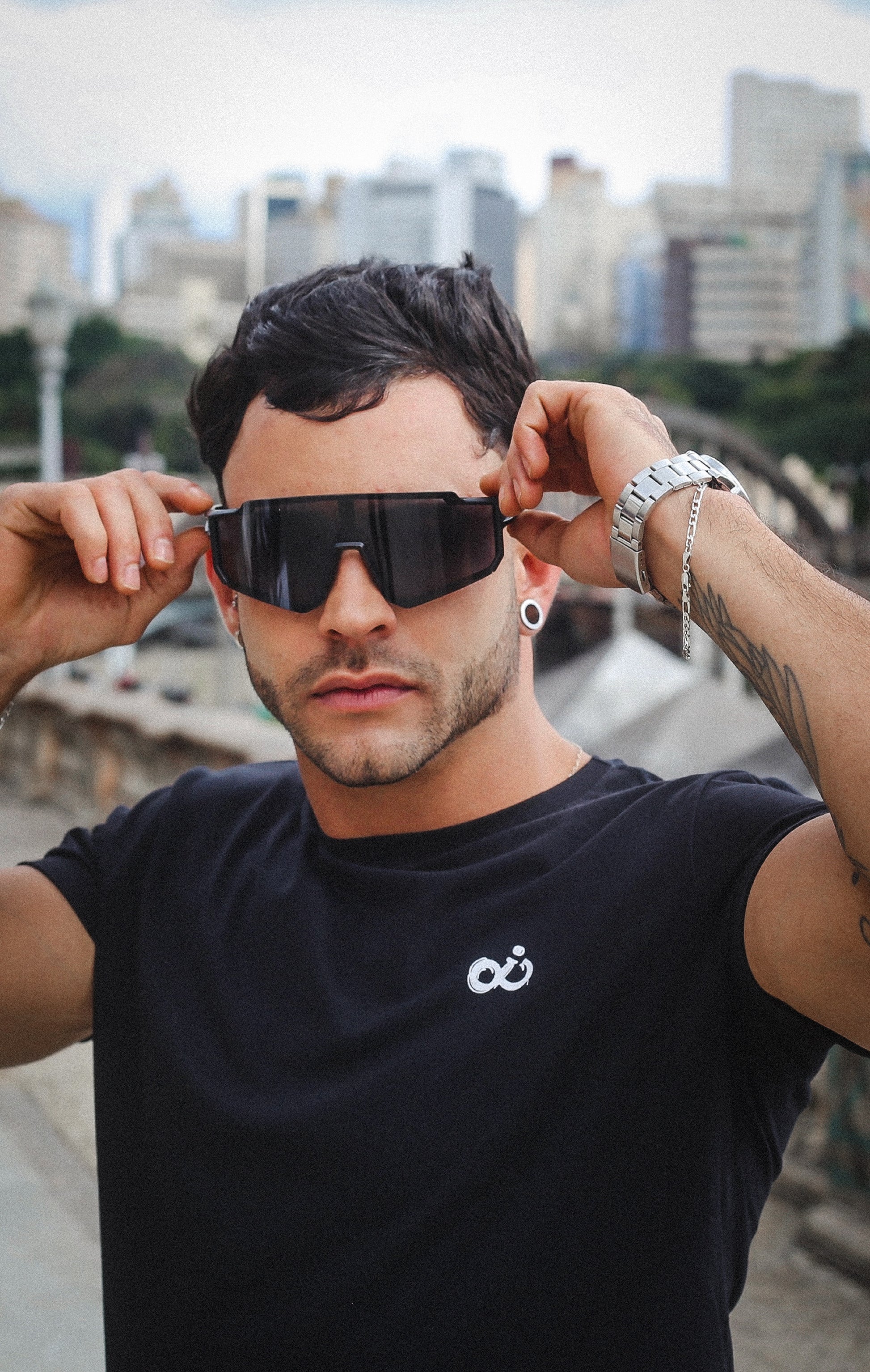 Camisa Infinity preta Ave