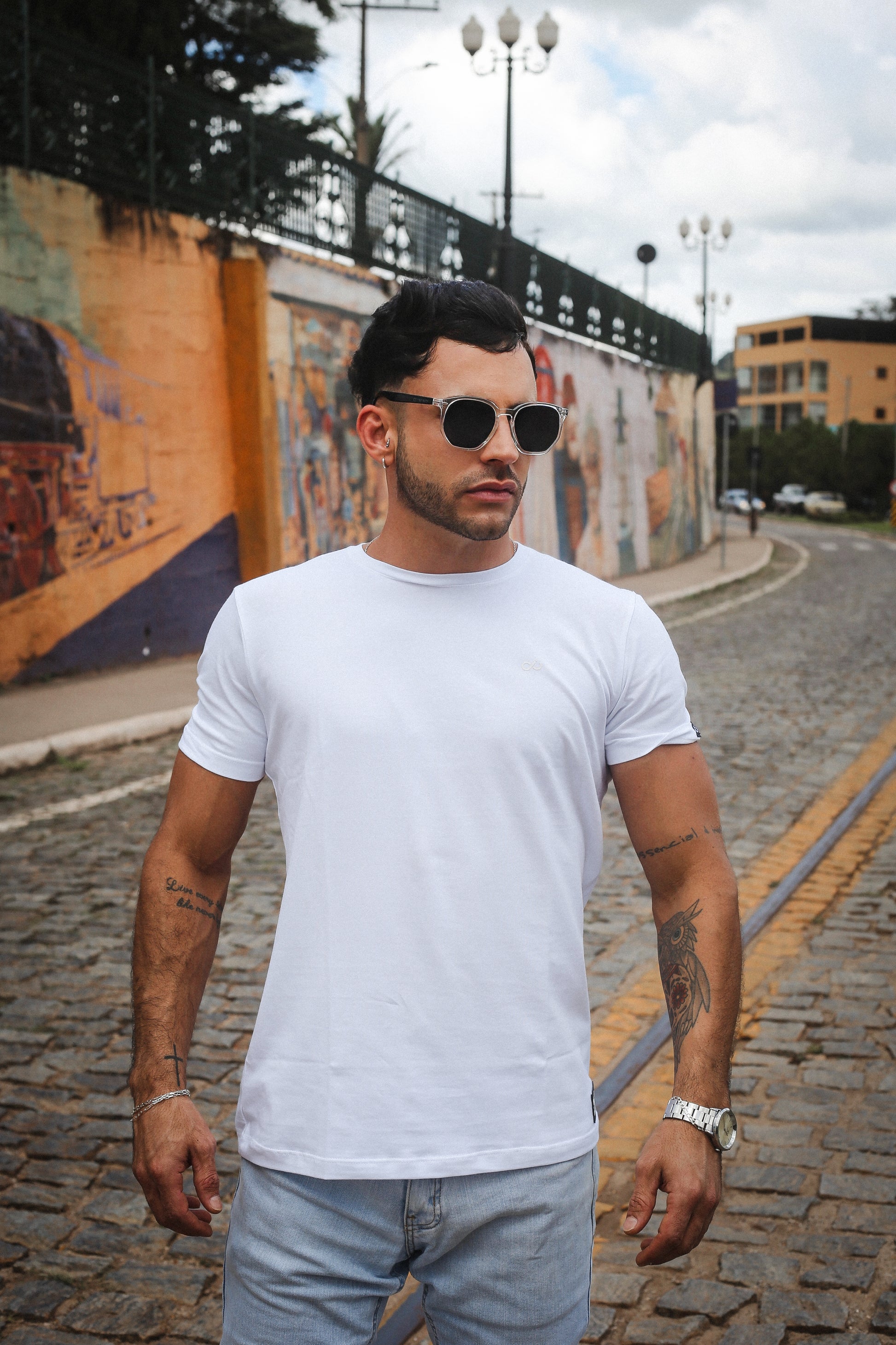 Camisa Infinity básica Branca Tom/Tom