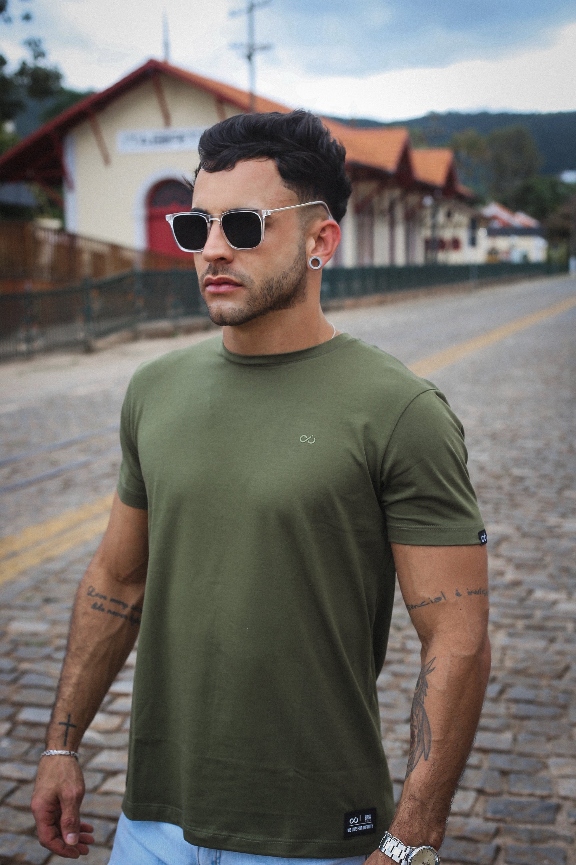 Camisa Básica Verde tom/tom