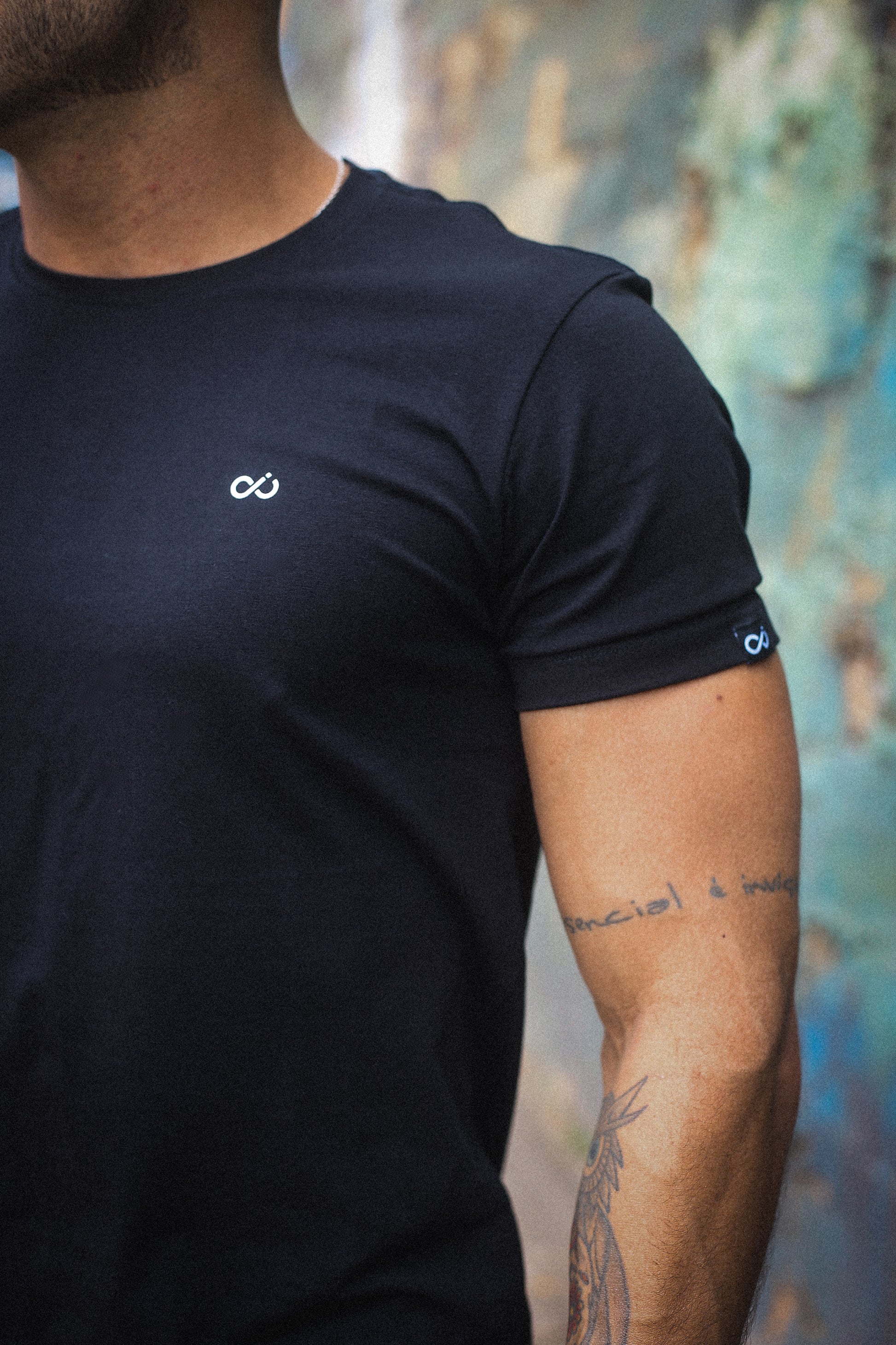 Camisa Infinity Básica Preta