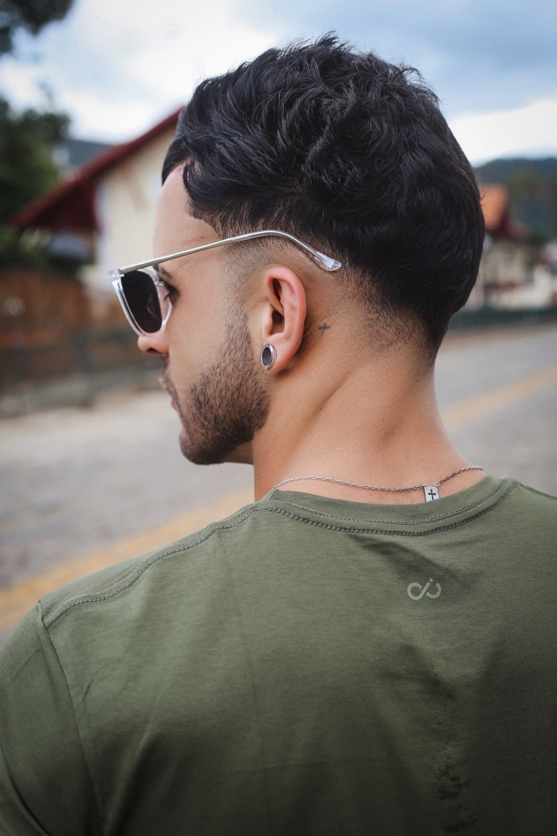 Camisa Básica Verde tom/tom