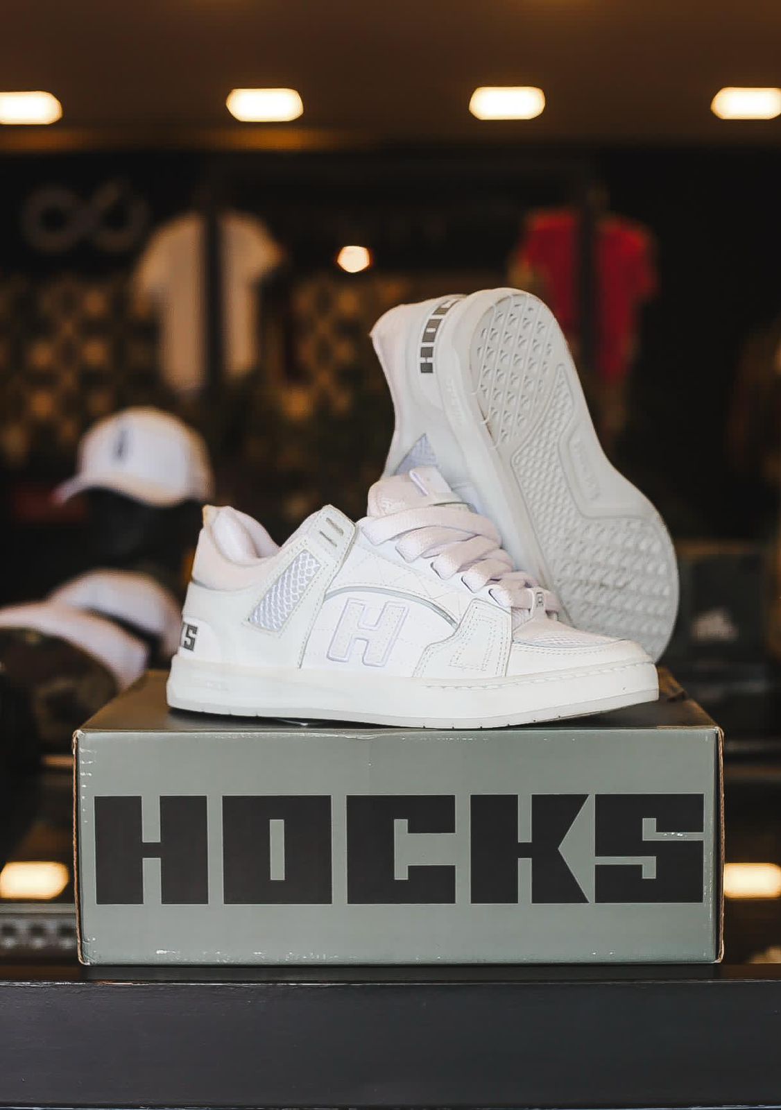 Hocks Bold Brilhante