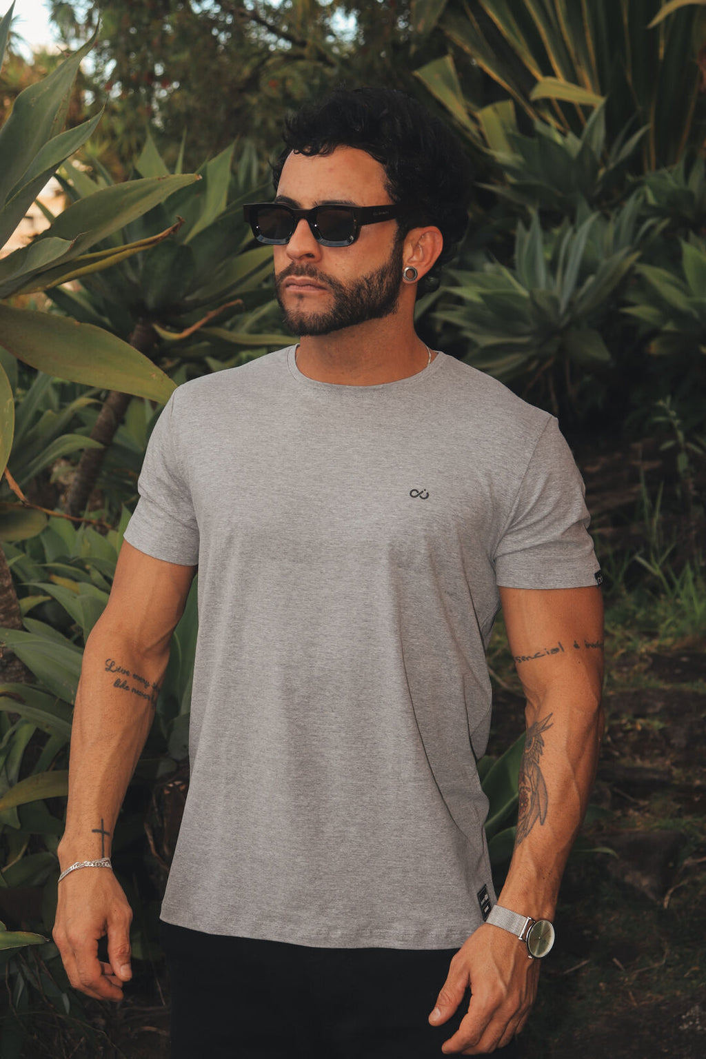 Camisa Básica Infinity