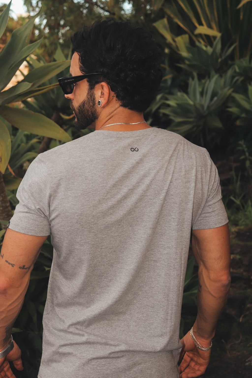 Camisa Básica Infinity