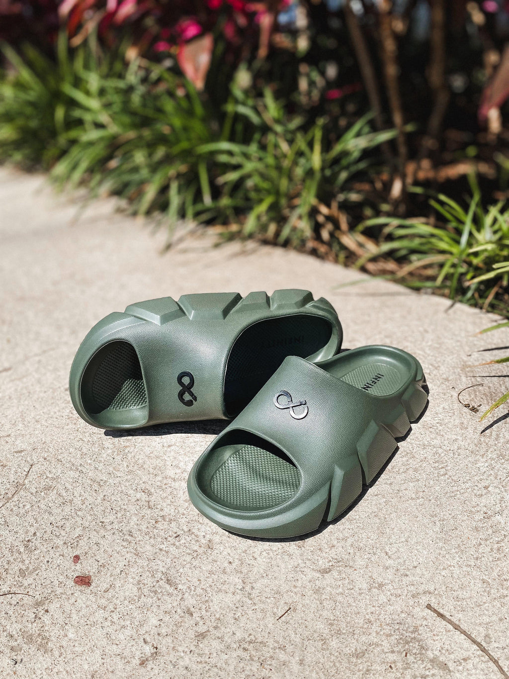 Chinelo Nuvem Infinity