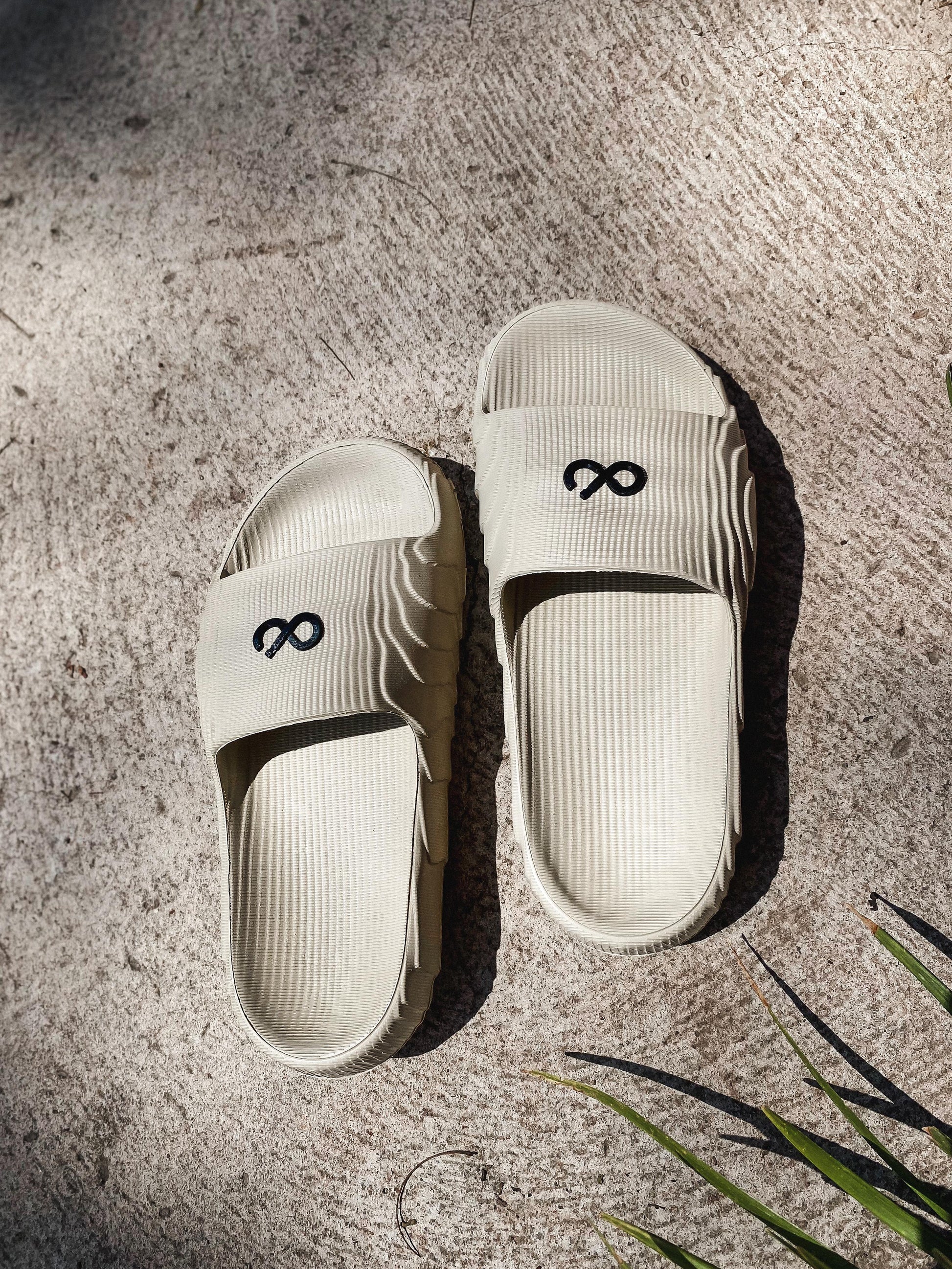 Chinelo Nuvem Infinity