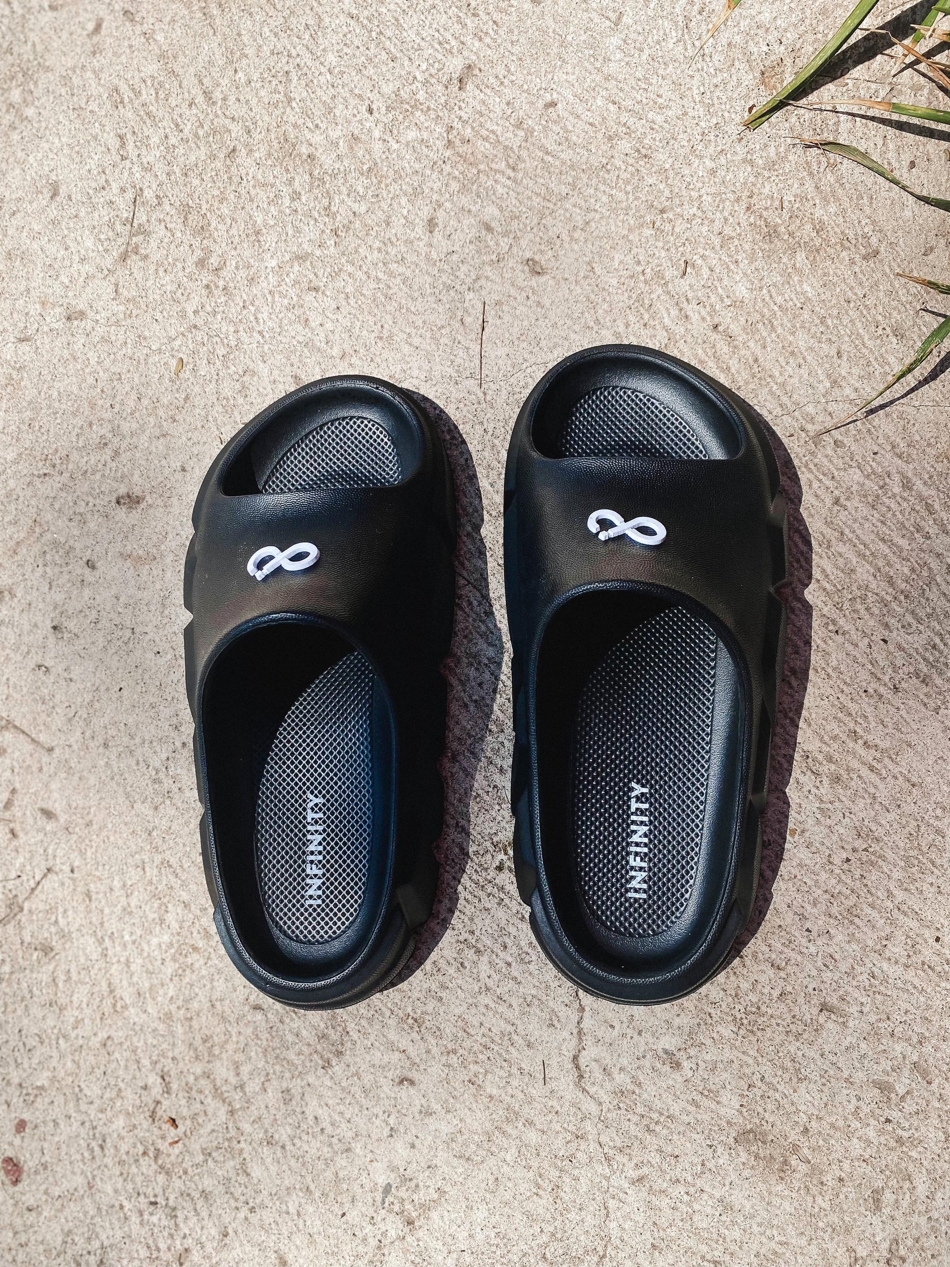 Chinelo Nuvem Infinity