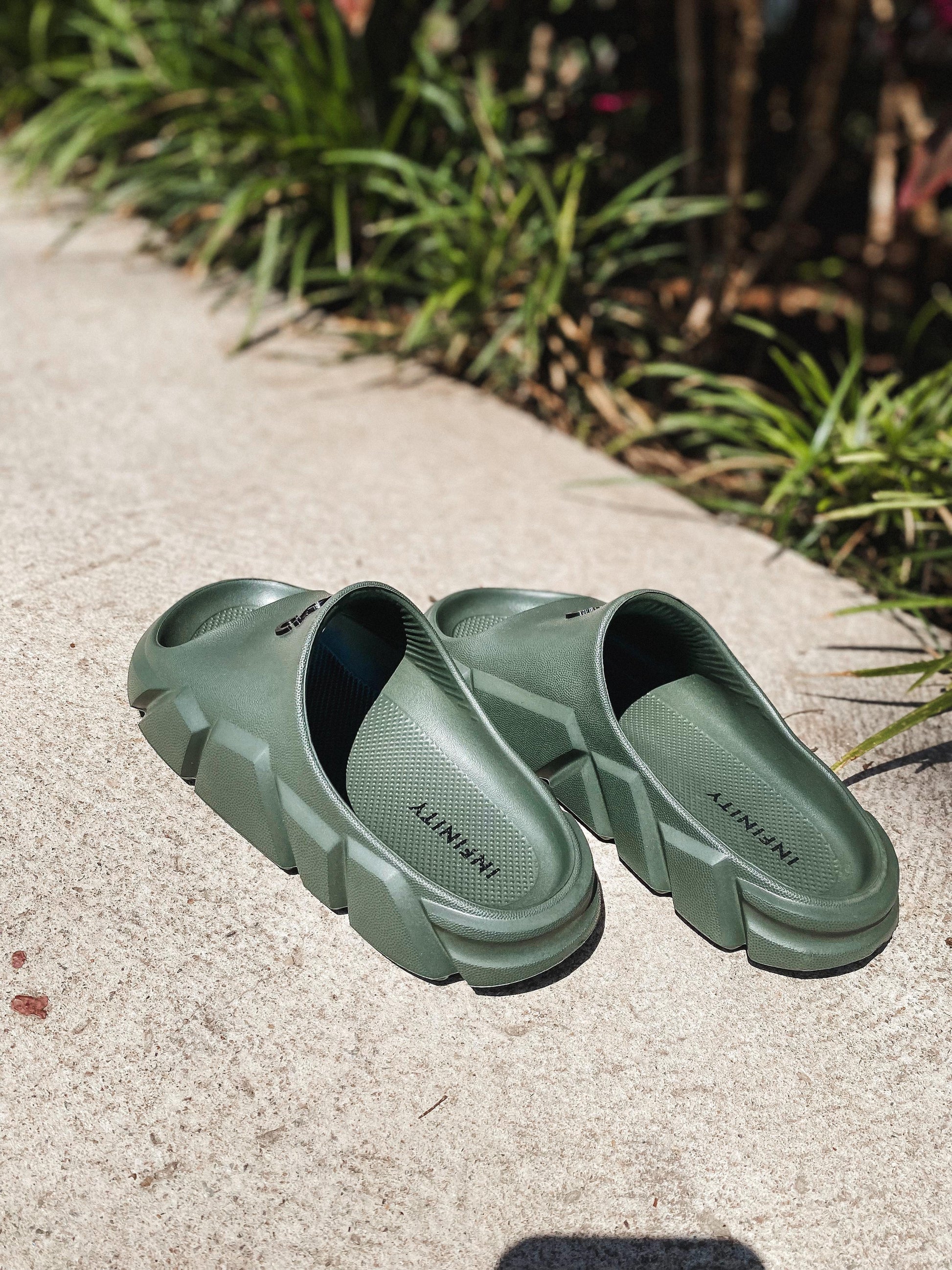 Chinelo Nuvem Infinity